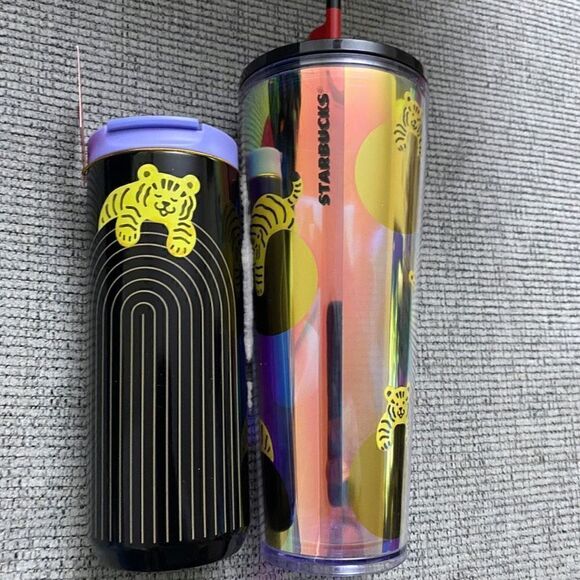 Starbucks Luna New Year 2022 Year of the Tiger Iridescent Tumbler Venti 24oz New - Picture 5 of 5